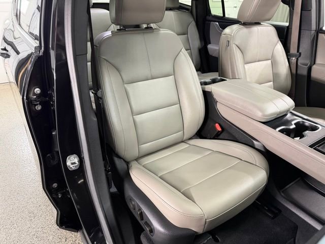 Used 2024 GMC Acadia Elevation w/ LPO, Floor Liner Package AWD/4WD image 26