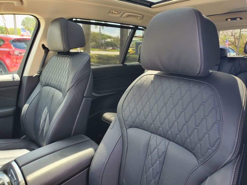 Used 2025 BMW X7 xDrive40i image 17