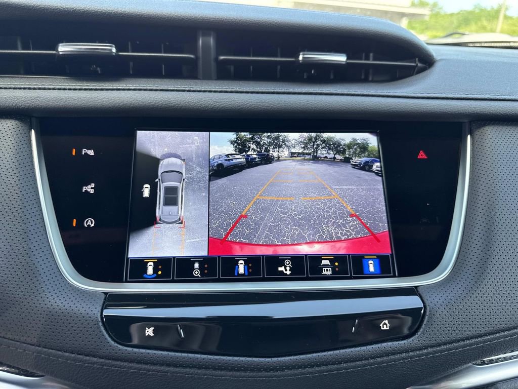 New 2026 Cadillac XT5 Sportv w/ LPO, Onyx Lite Package image 24