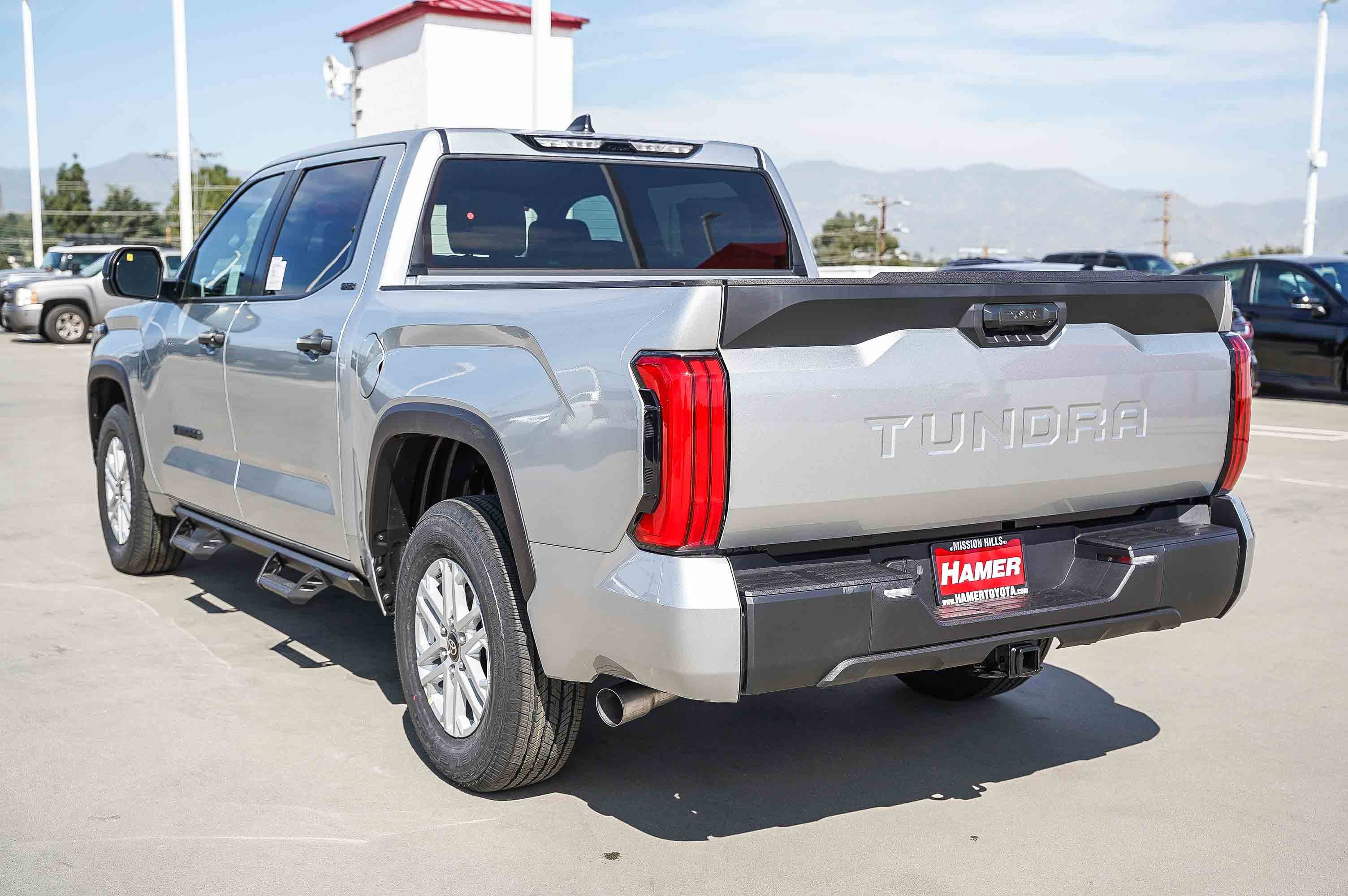 New 2026 Toyota Tundra SR5 RWD image 9
