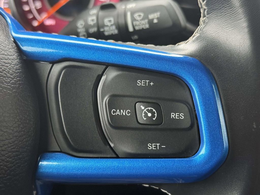Used 2022 Jeep Wrangler Unlimited Sahara AWD/4WD image 24