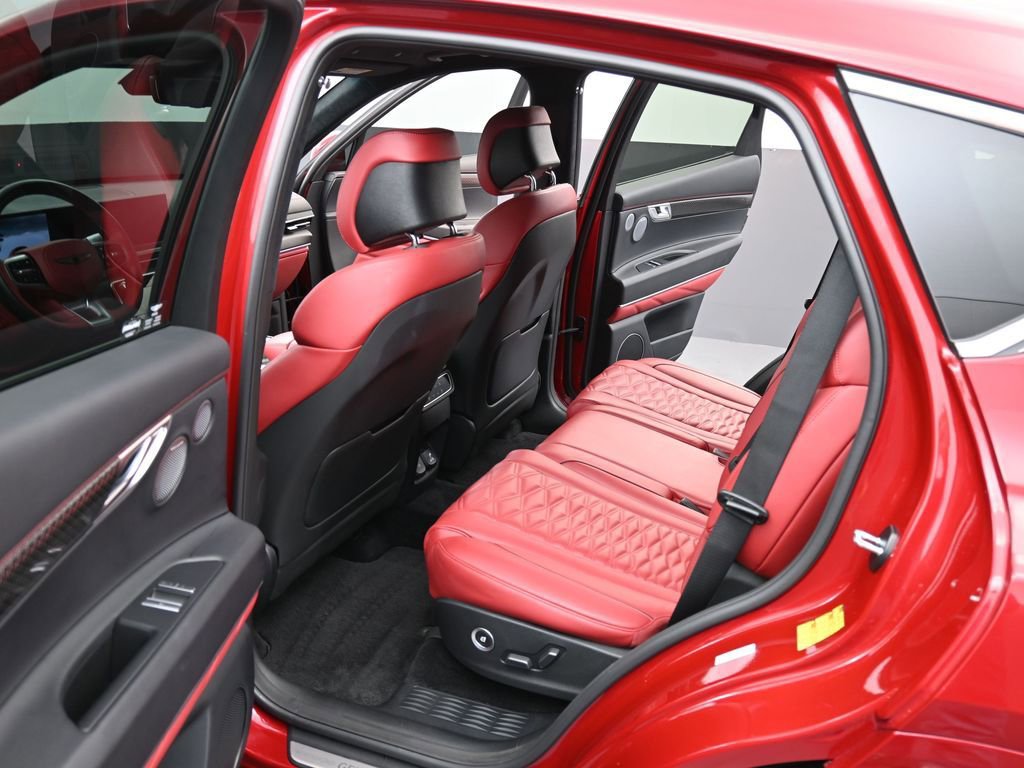 Used 2025 Genesis GV80 3.5T e-SC image 11