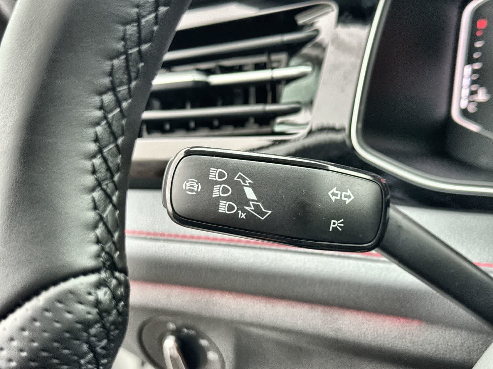 New 2026 Volkswagen Jetta GLI Autobahn FWD image 33