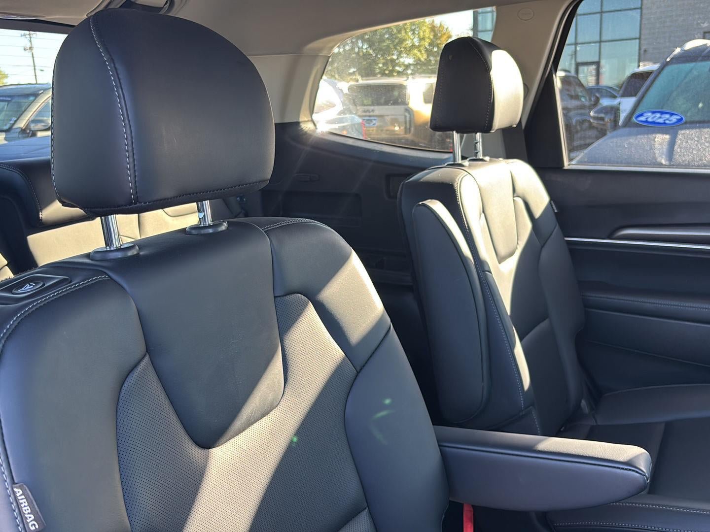 Certified 2025 Kia Telluride S FWD image 23