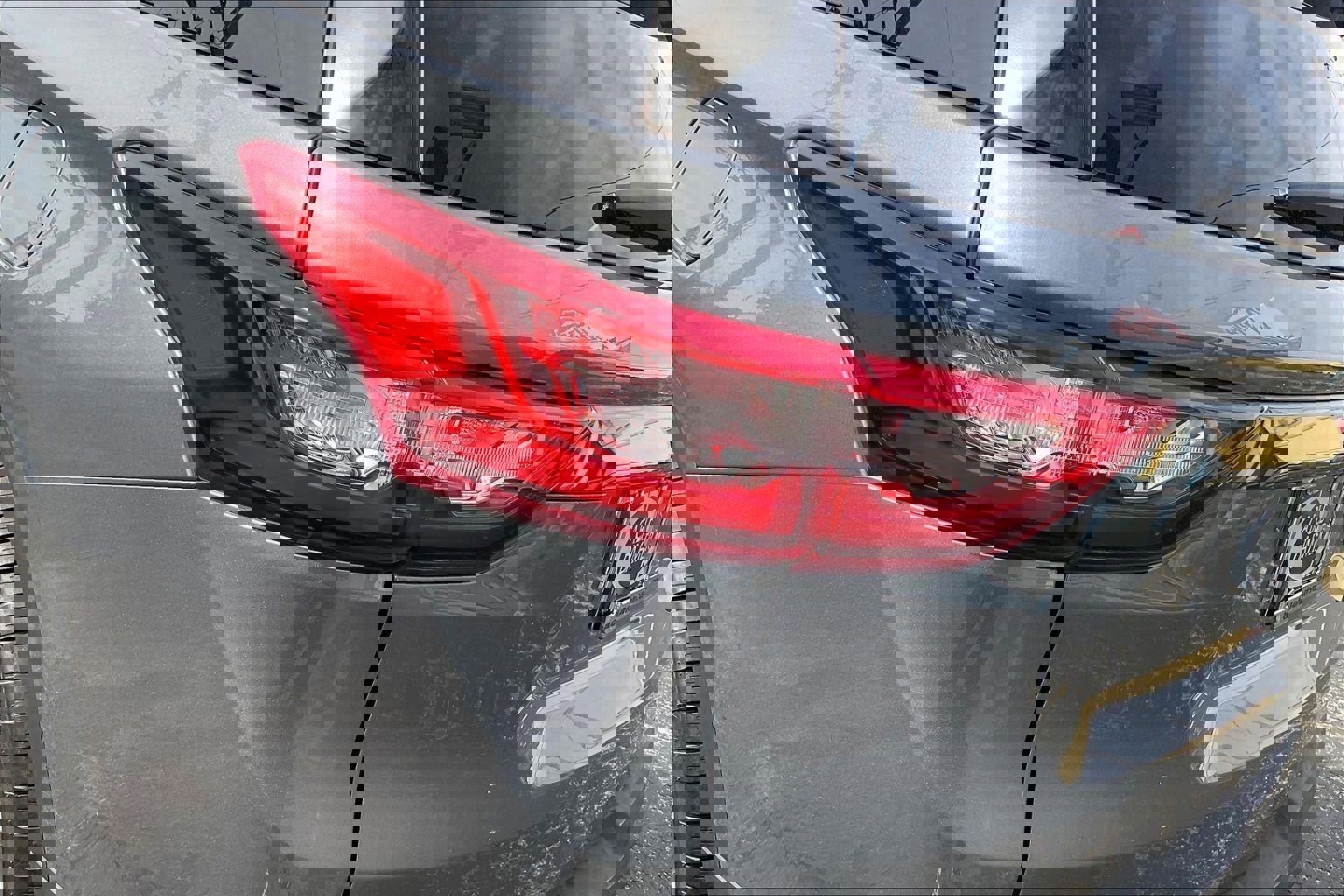 Used 2019 Chevrolet Traverse RS FWD image 29