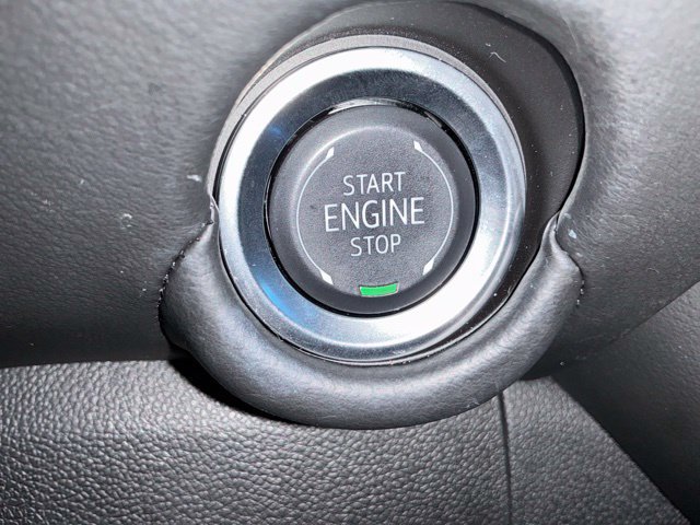 Used 2025 Chevrolet Tahoe LT AWD/4WD image 16