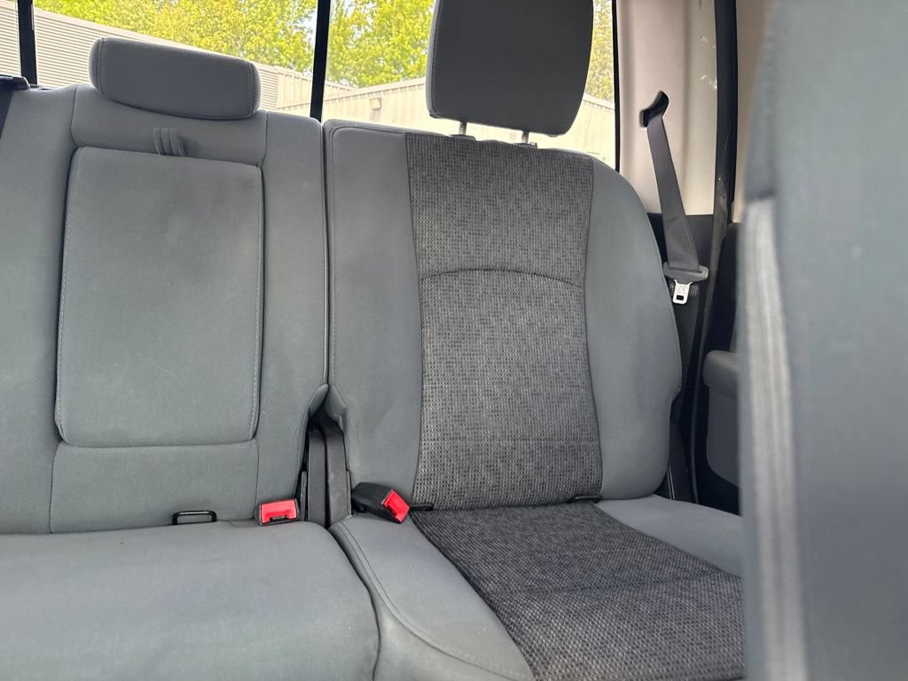 Used 2015 RAM 1500 Big Horn AWD/4WD image 37