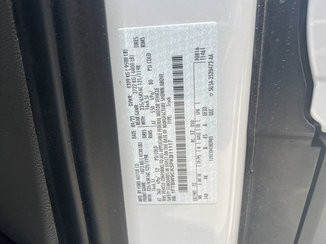 New 2023 Ford E-Transit Medium Roof image 34