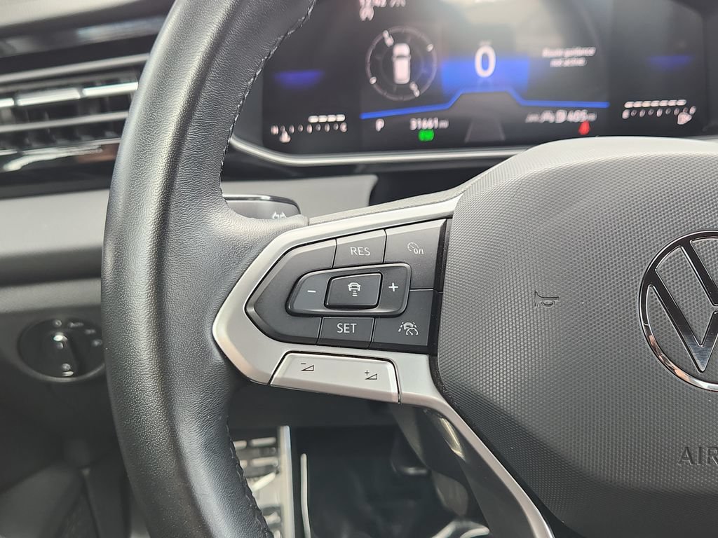 Used 2025 Volkswagen Jetta Sport FWD image 17