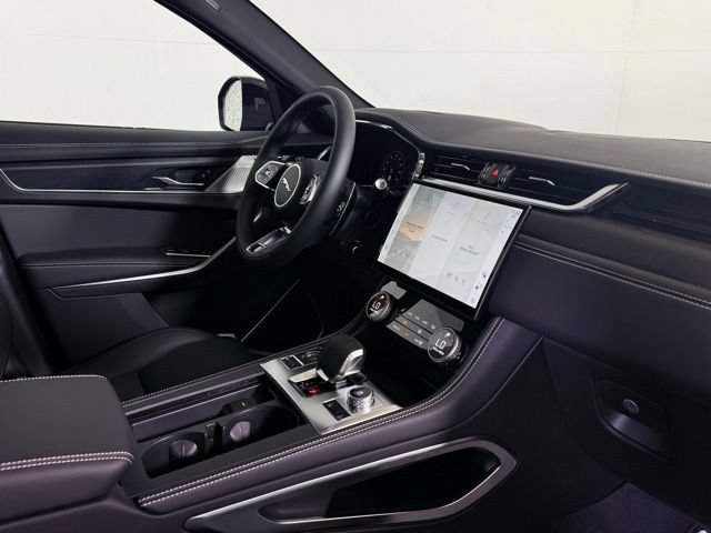 New 2026 Jaguar F-PACE R-Dynamic S AWD/4WD image 36