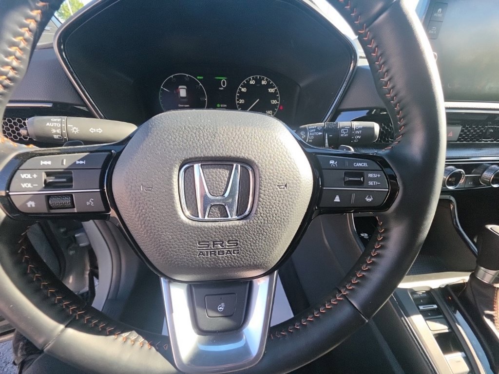 Used 2025 Honda CR-V Sport Touring image 18