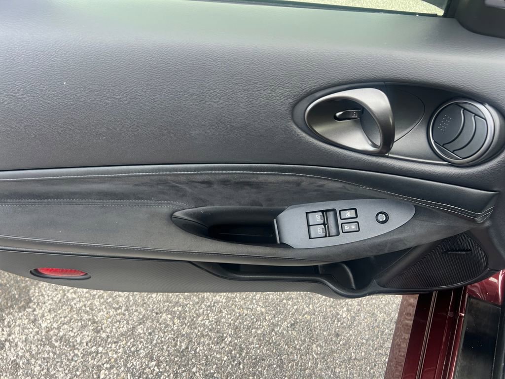 Used 2025 Nissan Z Performance w/ Floor Mat Package image 11