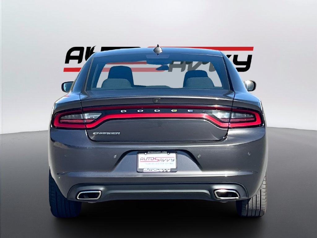 Used 2023 Dodge Charger SXT RWD image 6