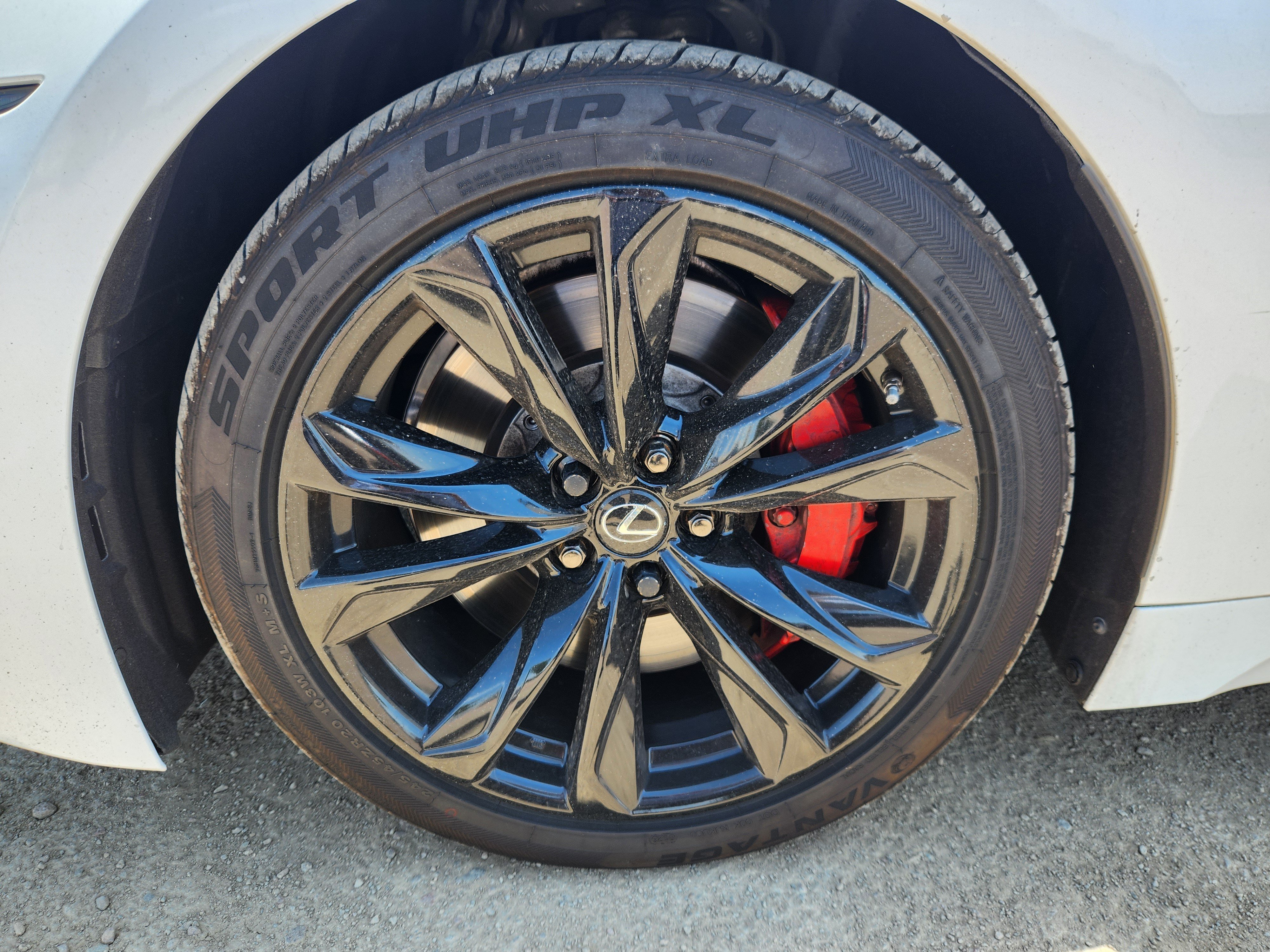 Used 2018 Lexus LS 500 F Sport w/ Accessory Package (Z2) AWD/4WD image 18