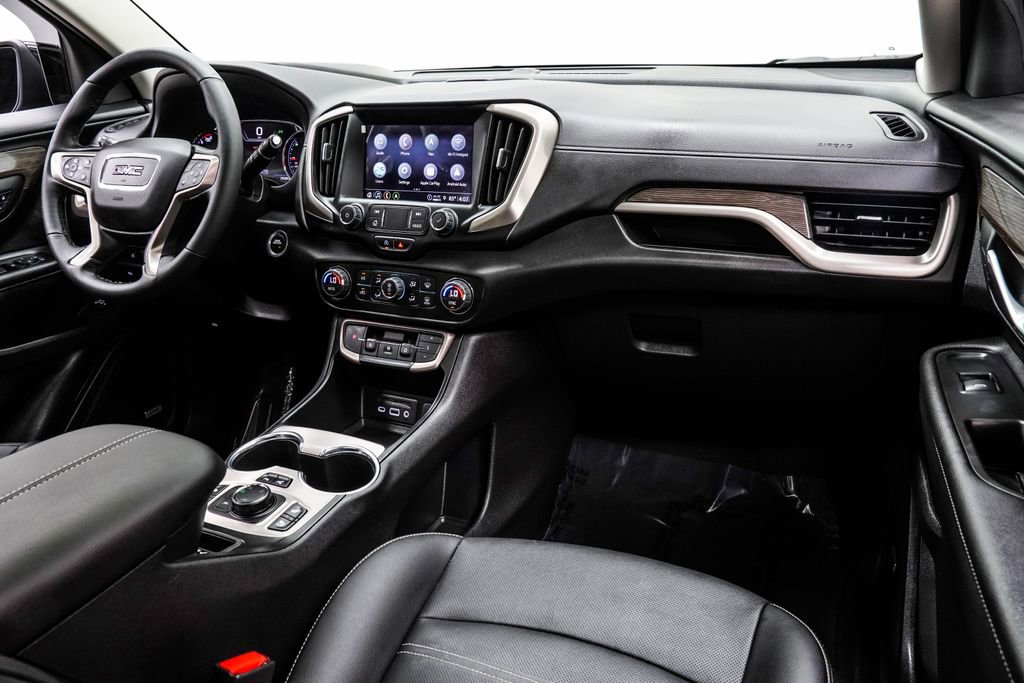 Used 2023 GMC Terrain Denali w/ Denali Premium Package AWD/4WD image 22