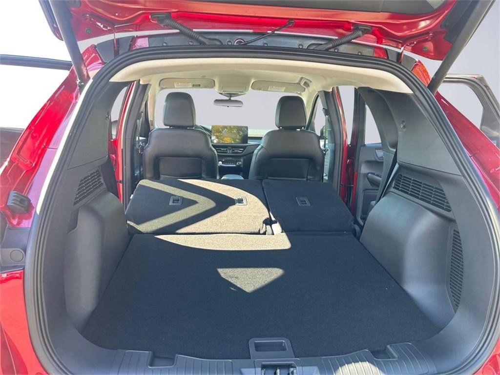 New 2025 Ford Escape SE image 16