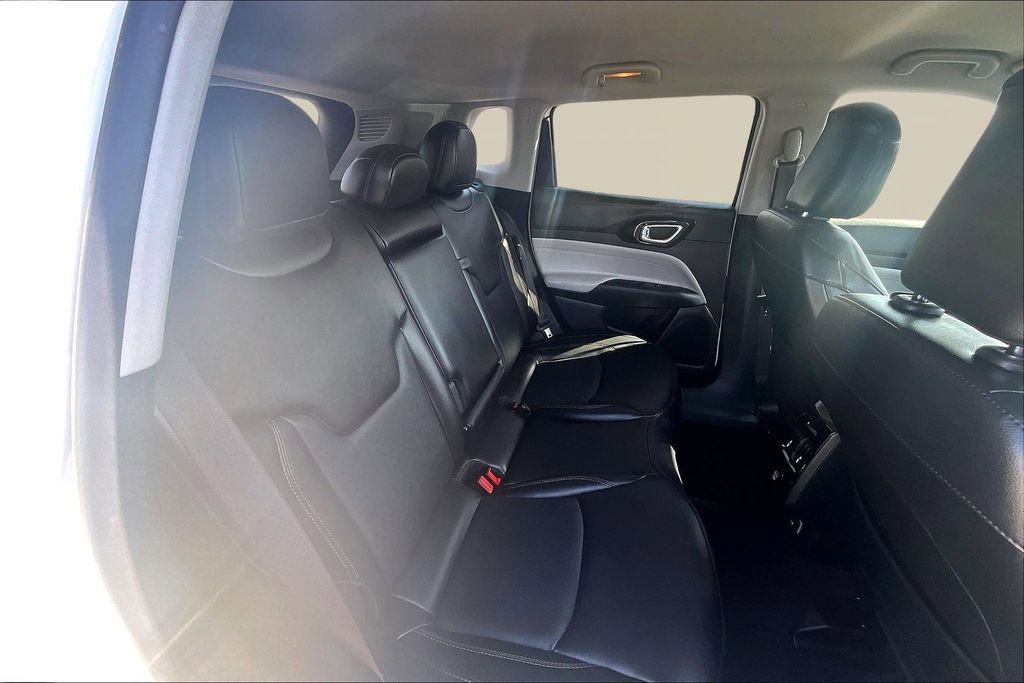 Used 2022 Jeep Compass Limited image 25