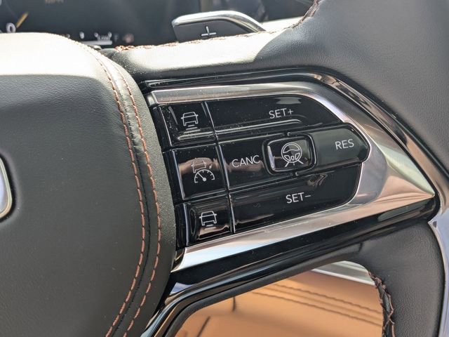 New 2026 Jeep Grand Cherokee L Summit w/ Rear Seat Video Group I image 18