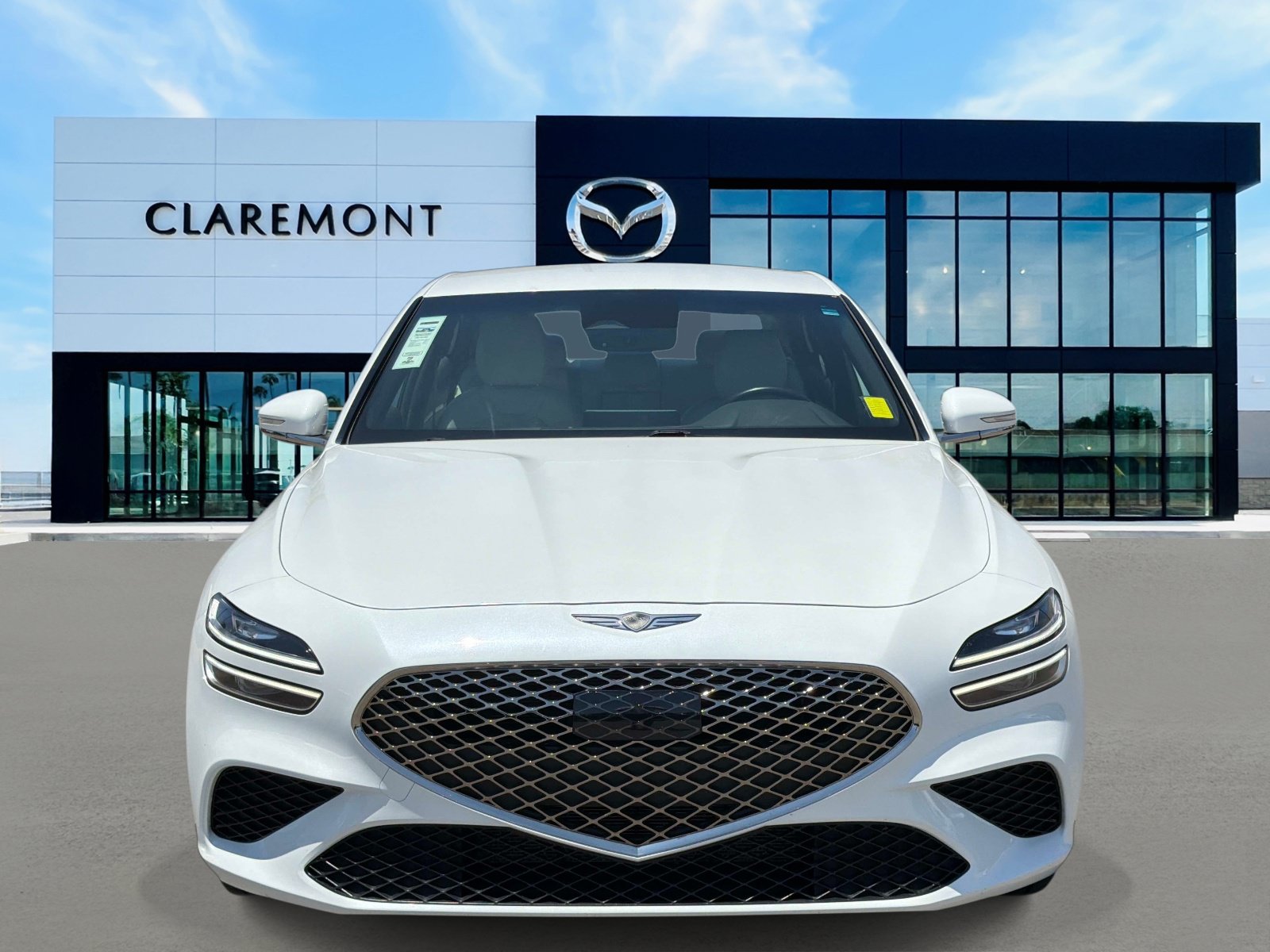 Used 2025 Genesis G70 2.5T RWD image 2