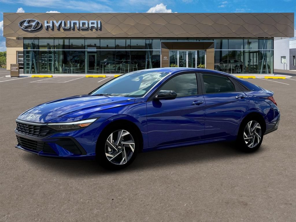 New 2025 Hyundai Elantra Sport FWD image 2