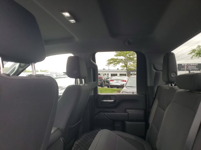 Certified 2022 Chevrolet Silverado 2500 Custom w/ Custom Value Package AWD/4WD image 9