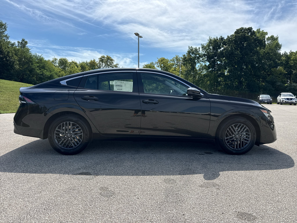 New 2027 Nissan Sentra SV FWD image 4