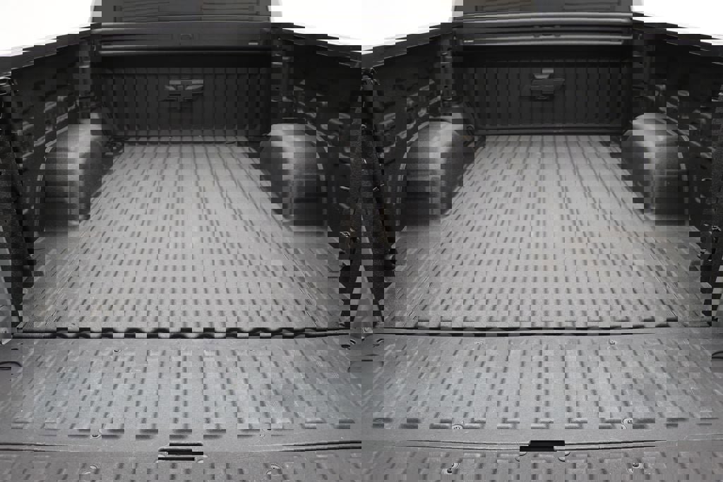 Used 2024 Chevrolet Silverado 1500 RST image 11