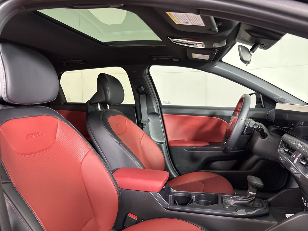 New 2026 Kia K4 EX FWD image 18
