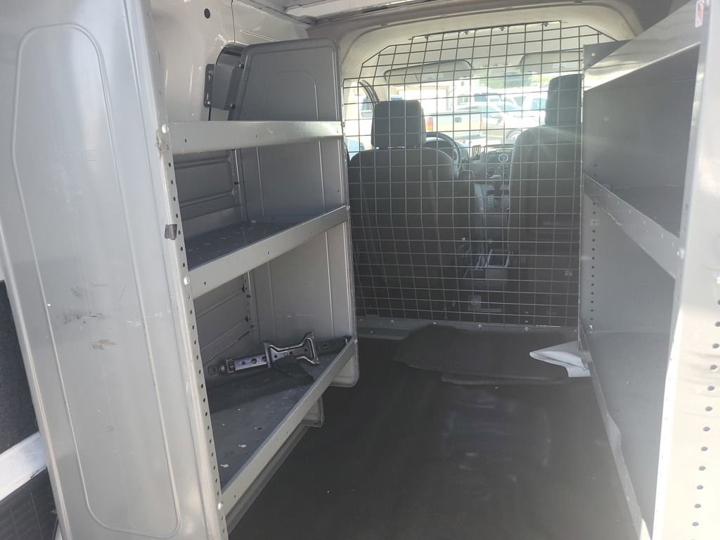 Used 2014 Nissan NV200 S image 2