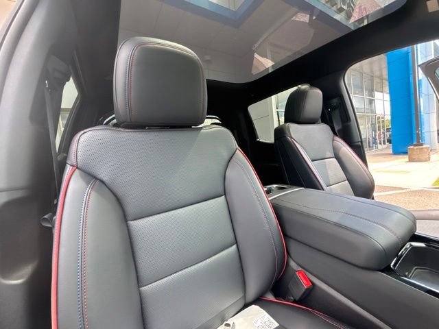 Certified 2025 Chevrolet Silverado EV RST AWD/4WD image 20