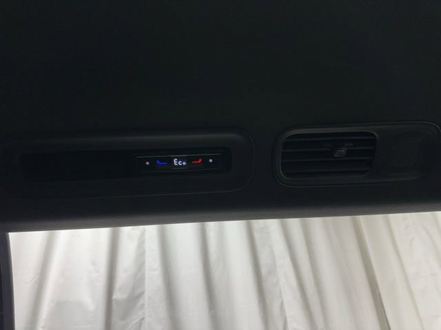 New 2025 Volkswagen ID. Buzz Pro S image 33