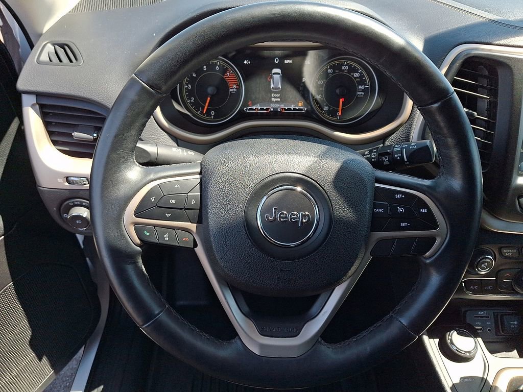 Used 2018 Jeep Cherokee Limited AWD/4WD image 18