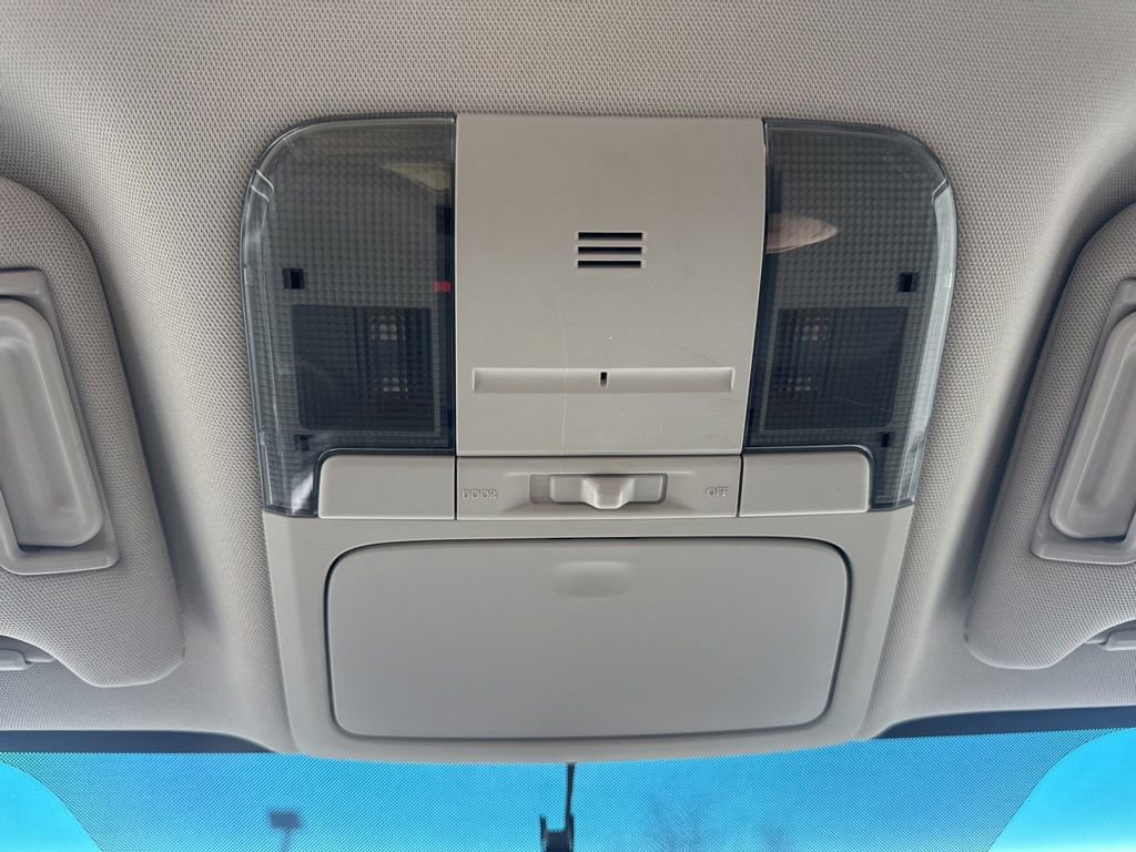 Used 2012 Subaru Outback 2.5i Premium w/ All-Weather Pkg image 24