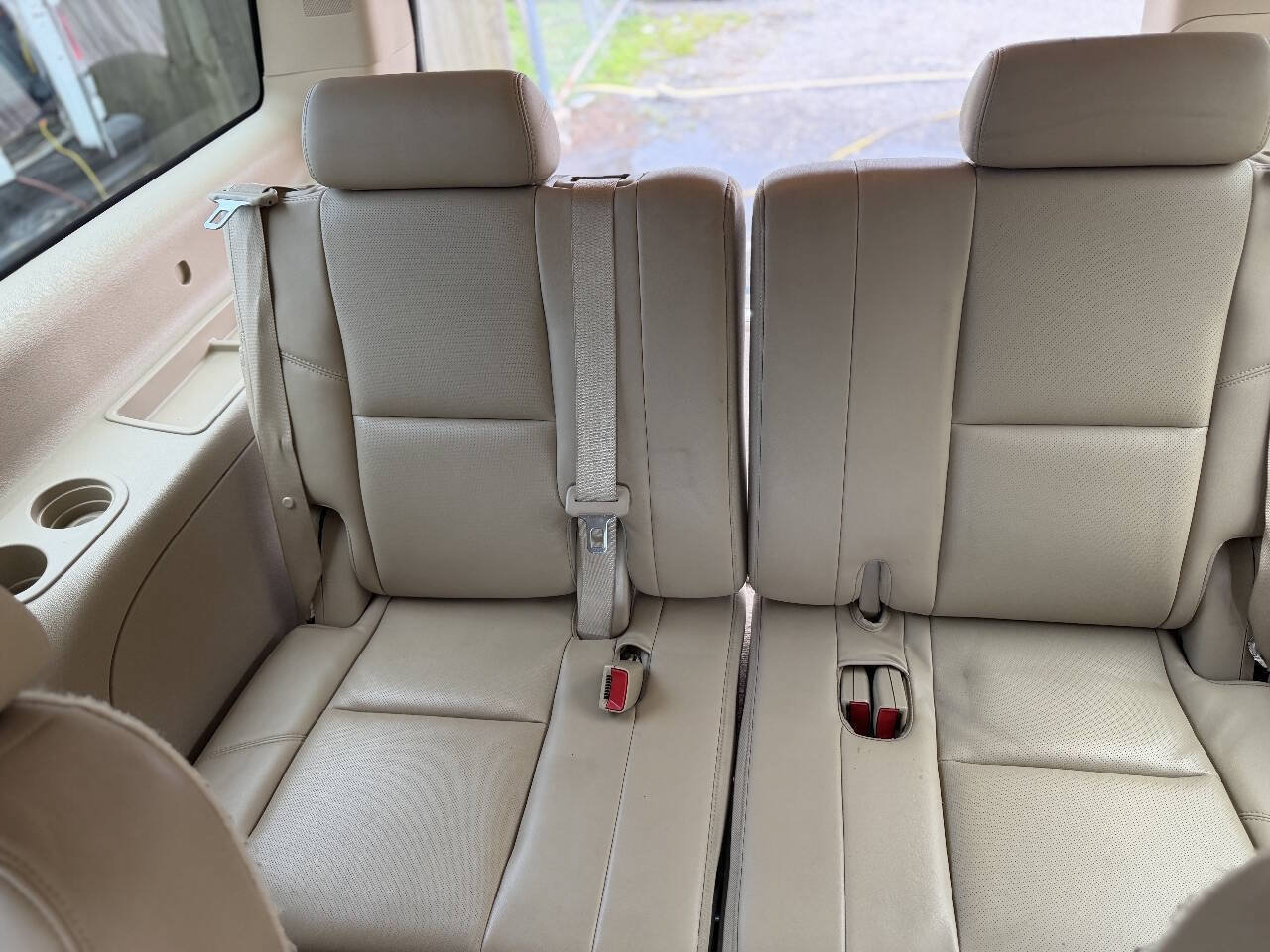 Used 2012 GMC Yukon XL Denali AWD/4WD image 17