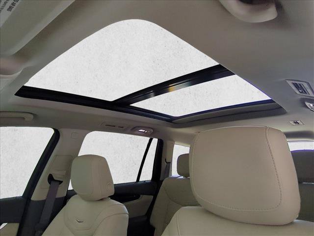 Used 2025 Cadillac XT6 Premium Luxury w/ Technology Package FWD image 21