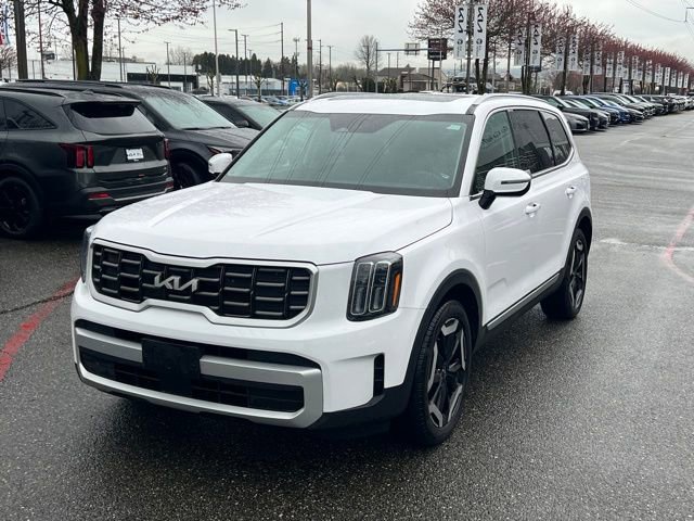 Used 2025 Kia Telluride S AWD/4WD image 3