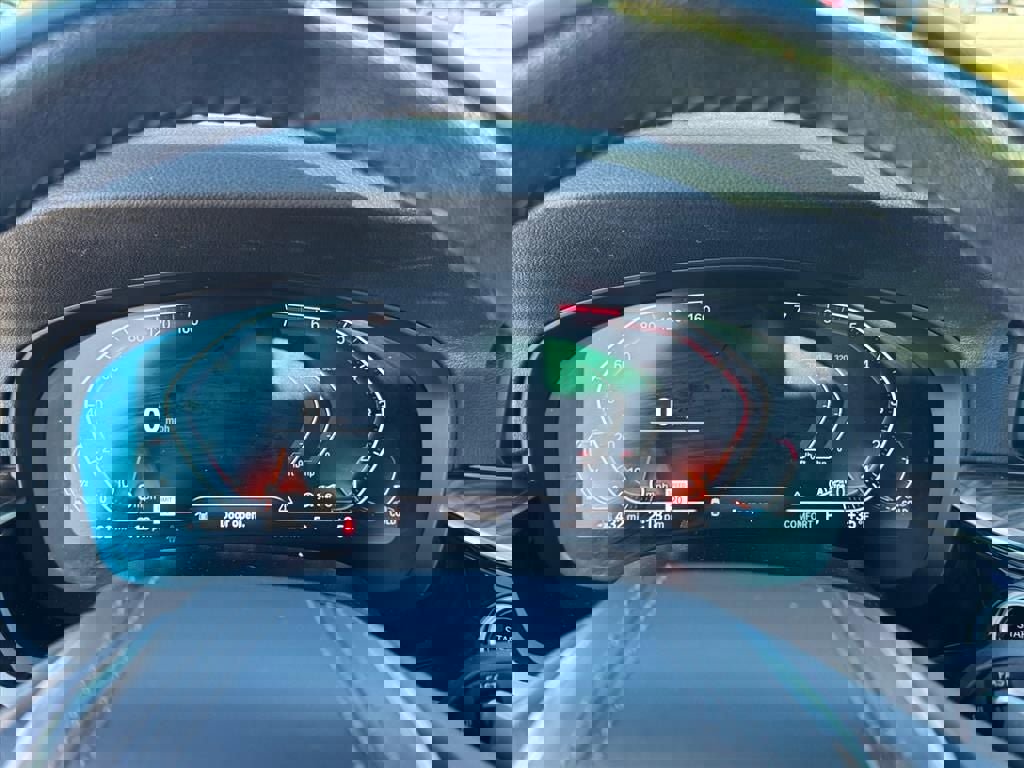 Used 2021 BMW 530i xDrive w/ Premium Package image 19