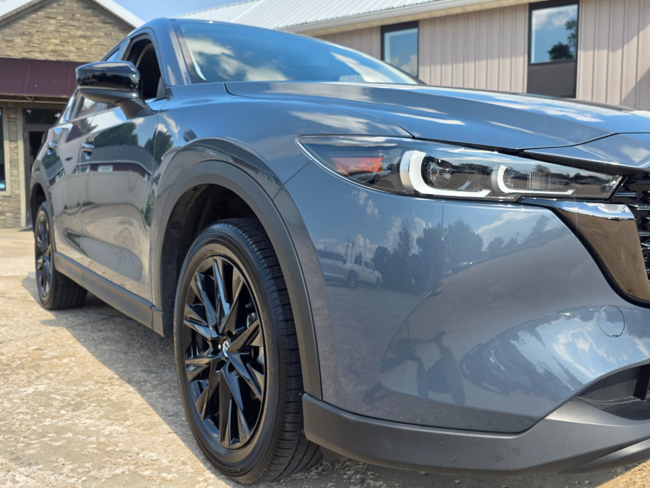 Used 2025 MAZDA CX-5 Carbon Edition image 29