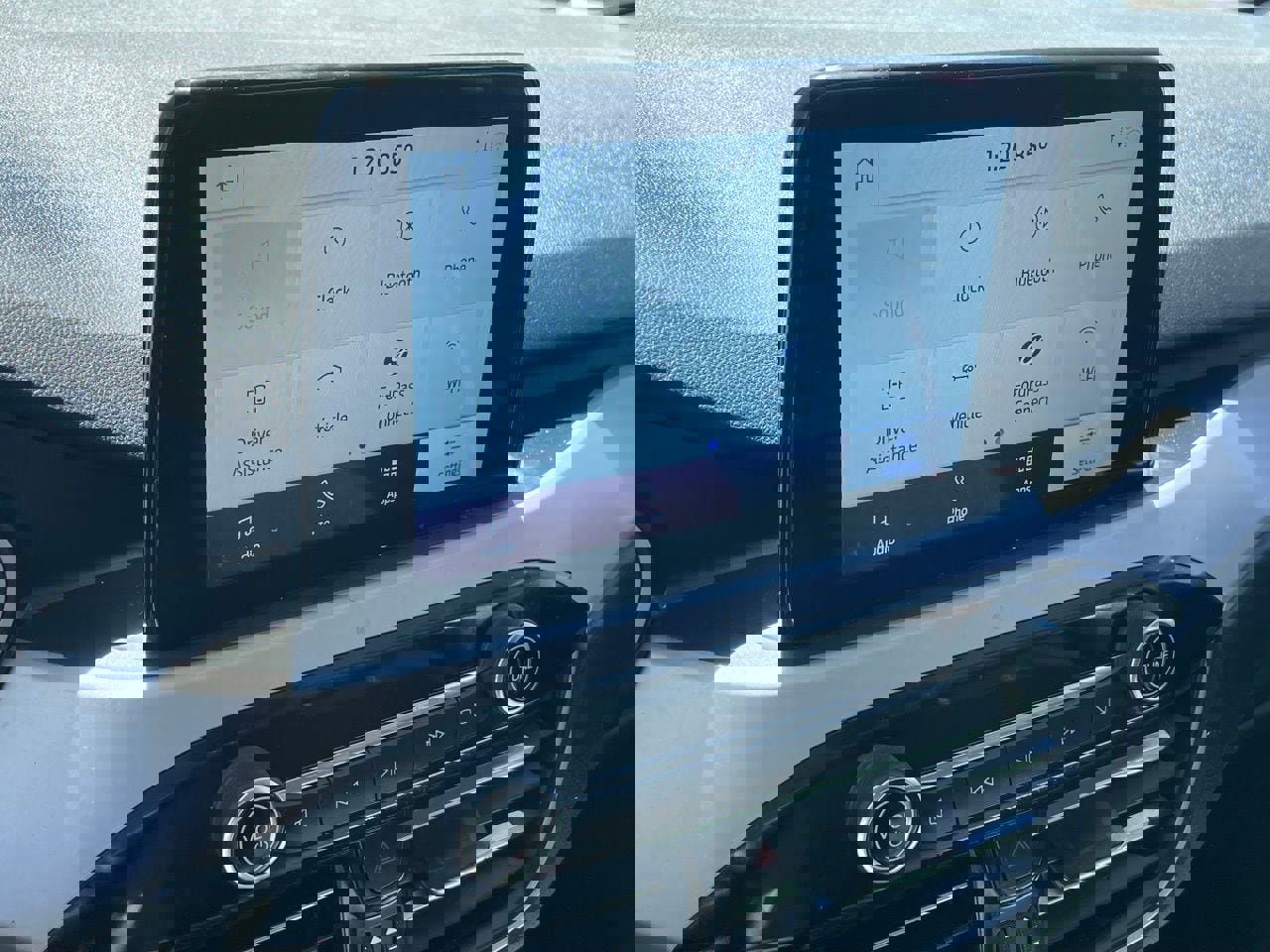 Used 2022 Ford Escape SE image 7