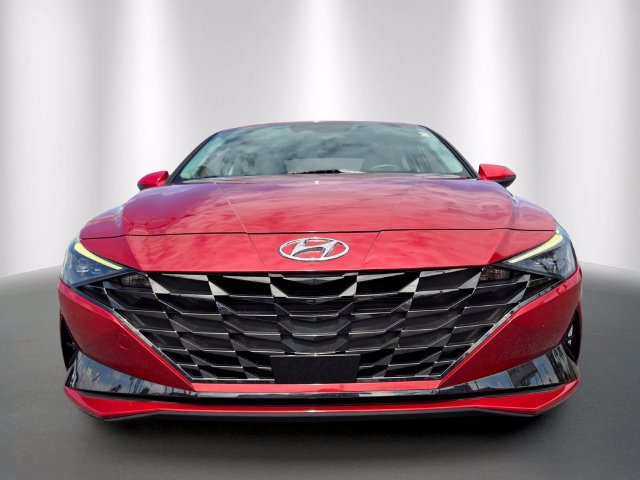 Used 2023 Hyundai Elantra Limited FWD image 2