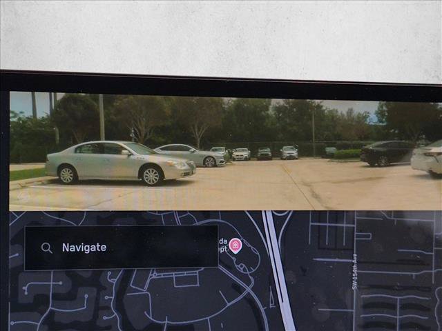 Used 2025 Tesla Cybertruck AWD Crew Cab image 13
