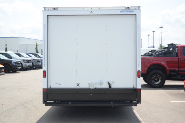 New 2027 Ford E-350 and Econoline 350 Super Duty w/ Power Equipment Group RWD image 20