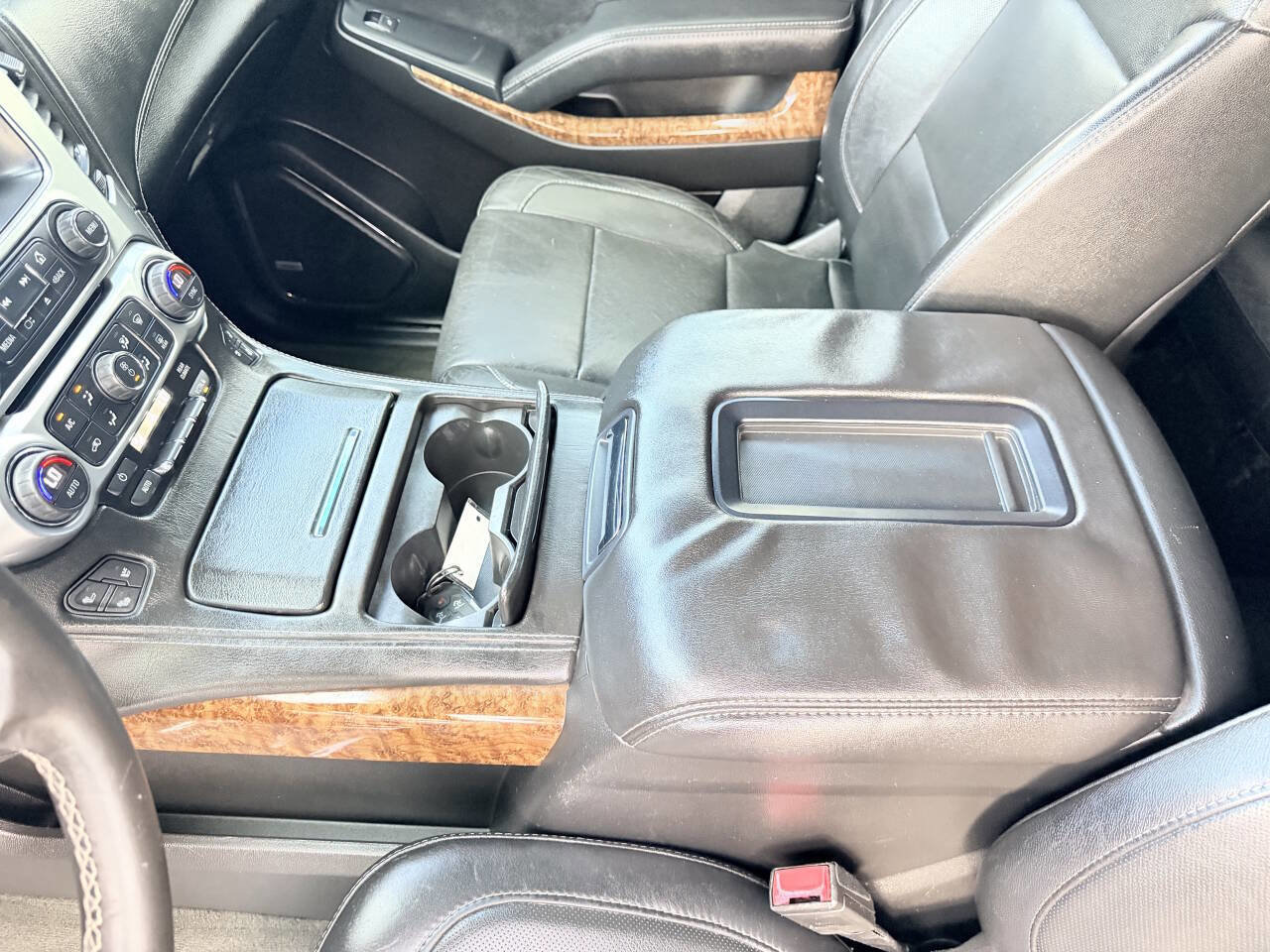 Used 2015 Chevrolet Tahoe LTZ image 18