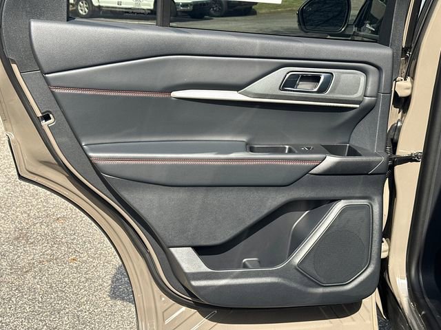 New 2026 Ford Explorer ST-Line w/ ST-Line Street Pack RWD image 23