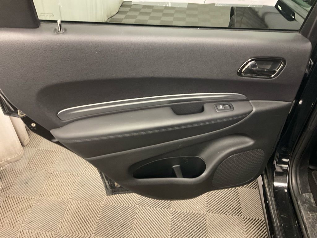Used 2019 Dodge Durango R/T w/ Technology Group image 23
