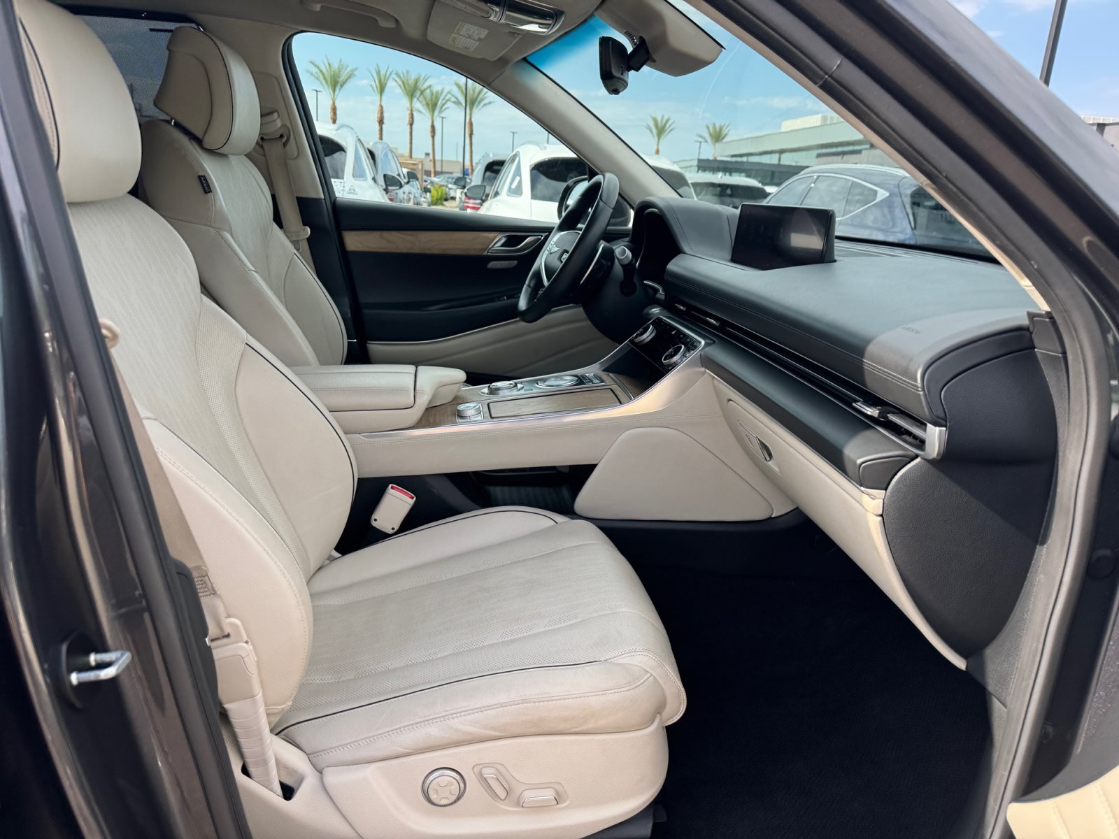 Used 2021 Genesis GV80 2.5T w/ Advanced Package 02 AWD/4WD image 19
