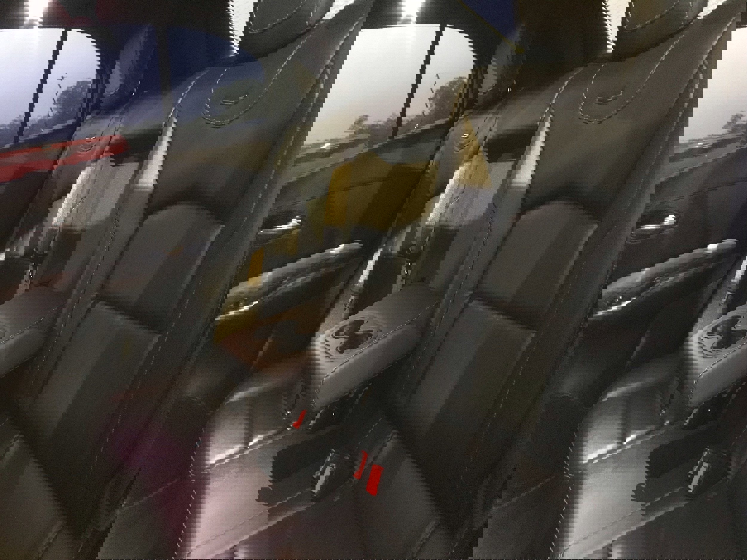 Used 2025 Cadillac XT4 Premium Luxury image 20