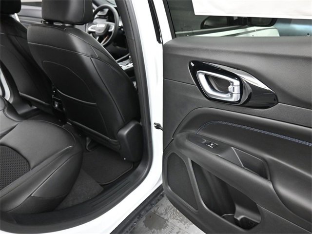 New 2026 Jeep Compass Latitude image 20