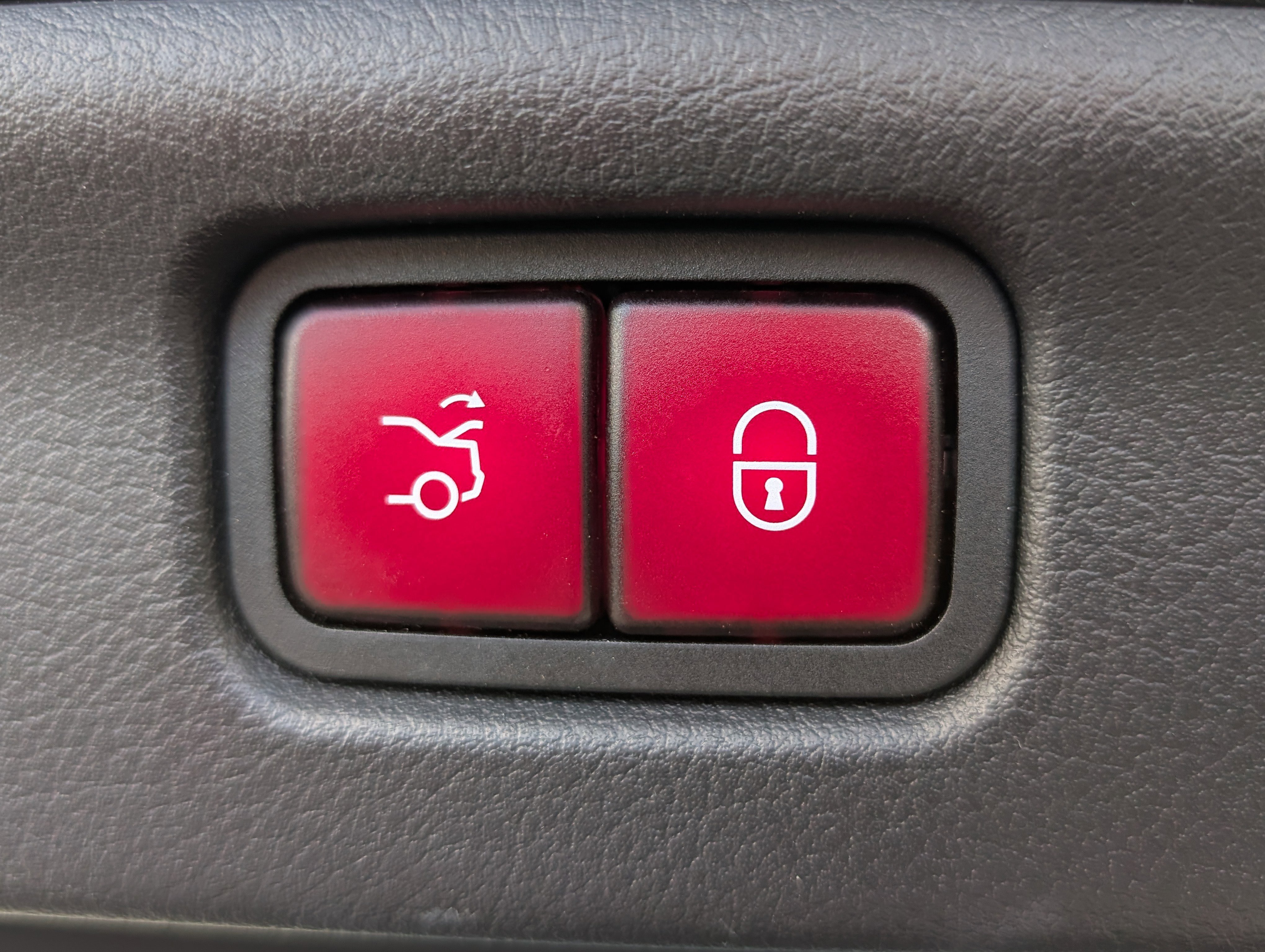 Used 2022 Mercedes-Benz C 300 C 300 image 12