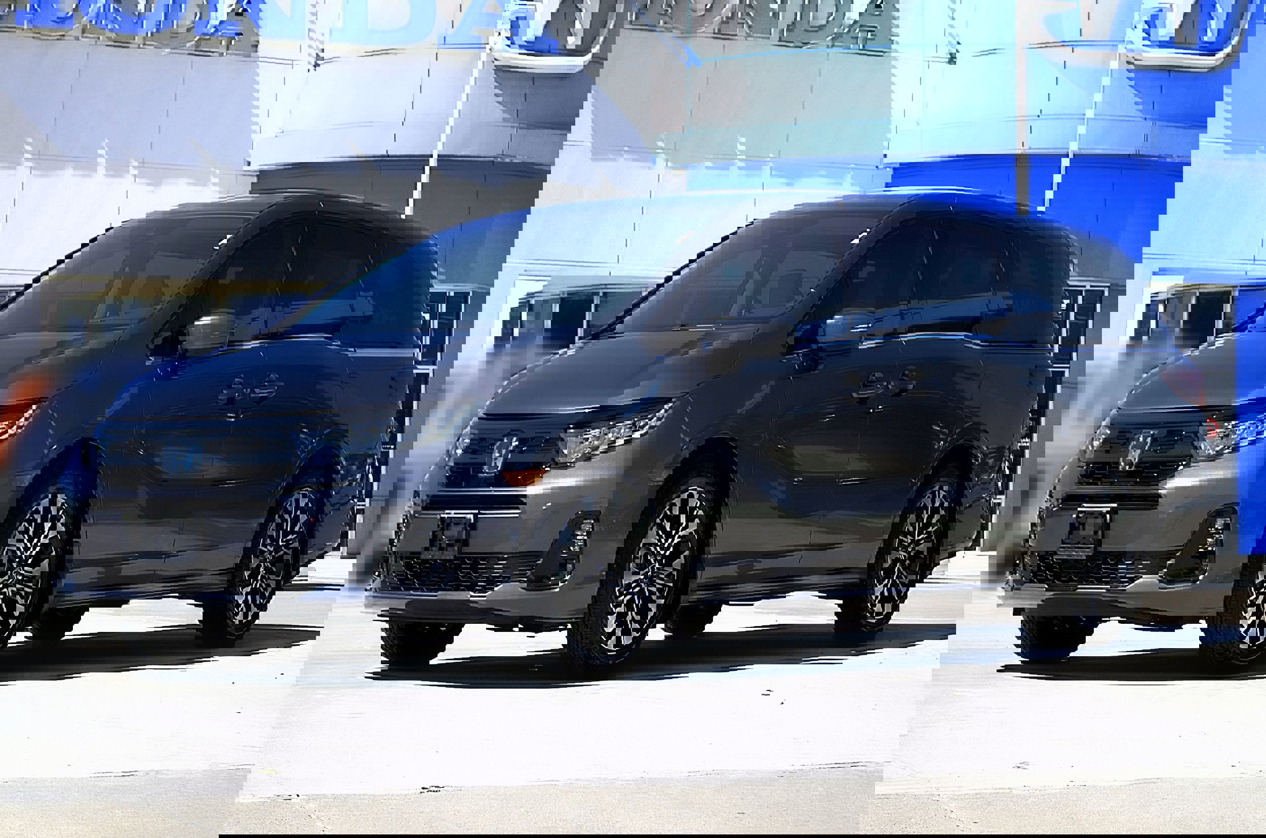 New 2026 Honda Odyssey Elite image 1